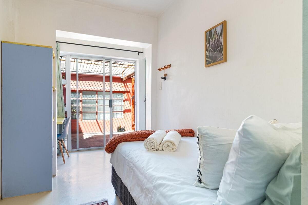 קייפטאון Funky Pet Friendly, 2-Bedroom Escape, Bo-Kaap מראה חיצוני תמונה