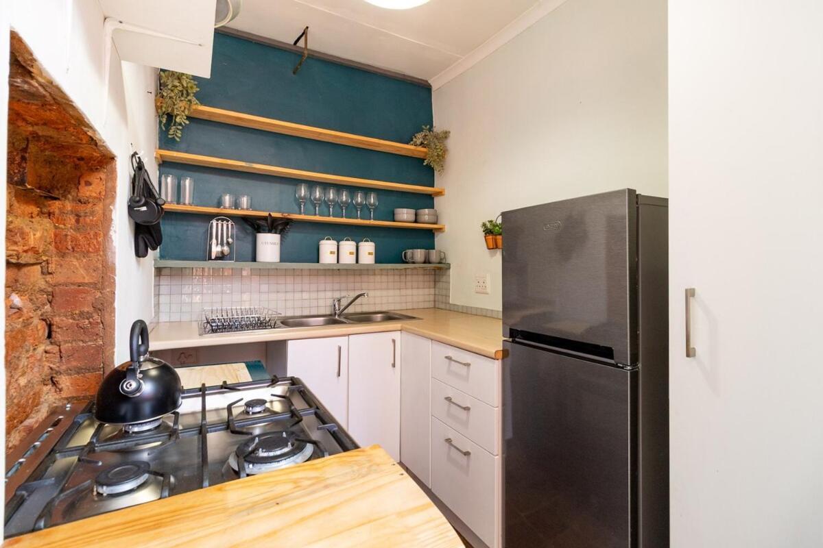 קייפטאון Funky Pet Friendly, 2-Bedroom Escape, Bo-Kaap מראה חיצוני תמונה