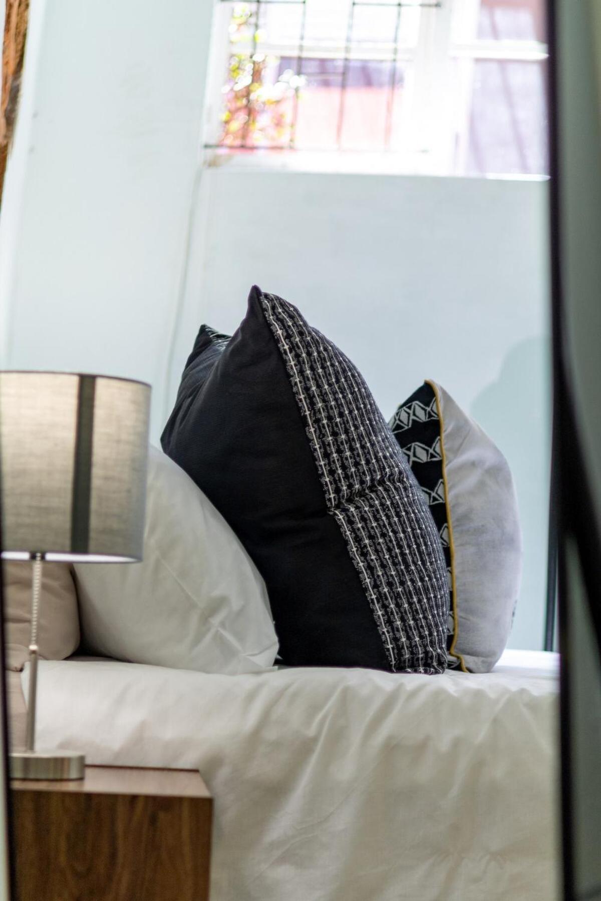 קייפטאון Funky Pet Friendly, 2-Bedroom Escape, Bo-Kaap מראה חיצוני תמונה
